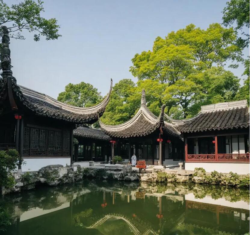 丽江古城紫寒土建有限公司